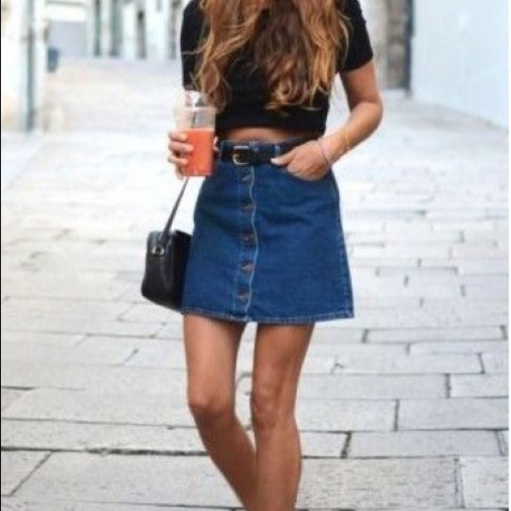 H&M blue jeans button up skirt size 12